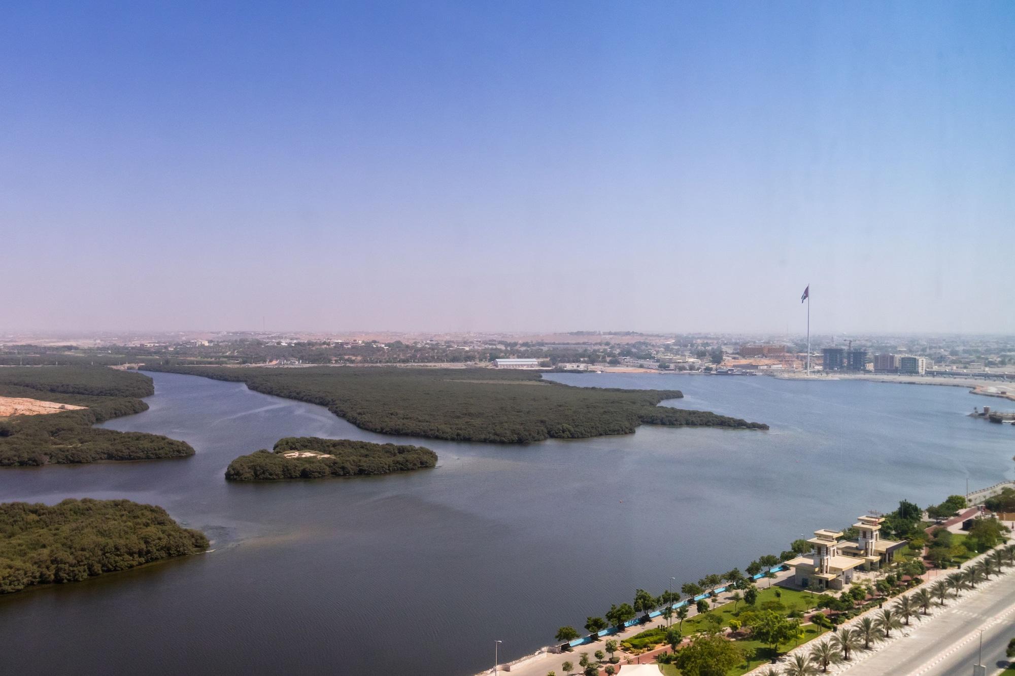 Mangrove Hotel Ras al-Khaimah Bagian luar foto