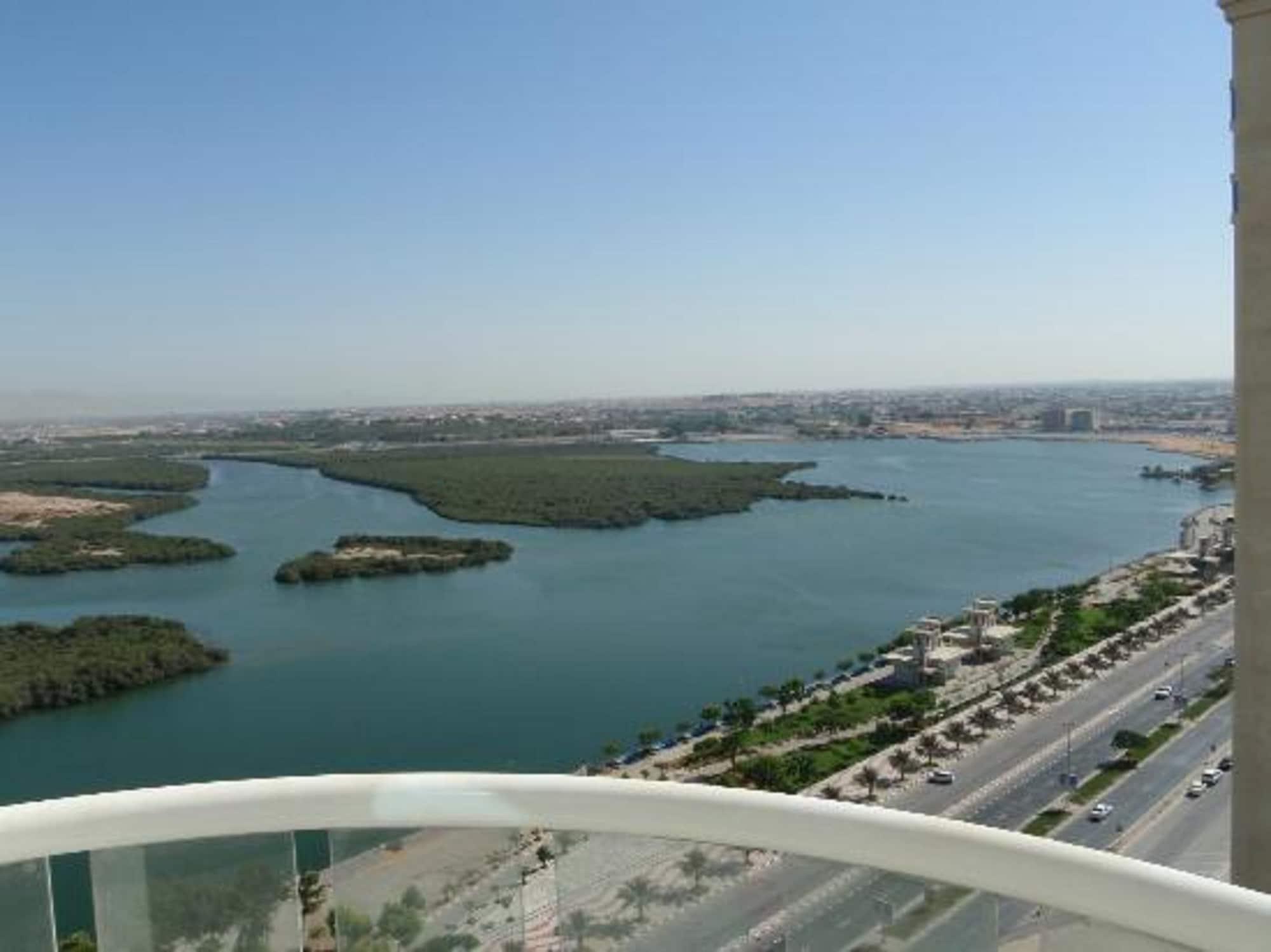Mangrove Hotel Ras al-Khaimah Bagian luar foto
